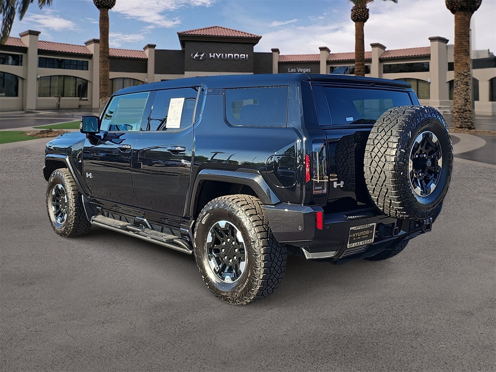 Thumbnail: 2025 GMC Hummer EV - 6