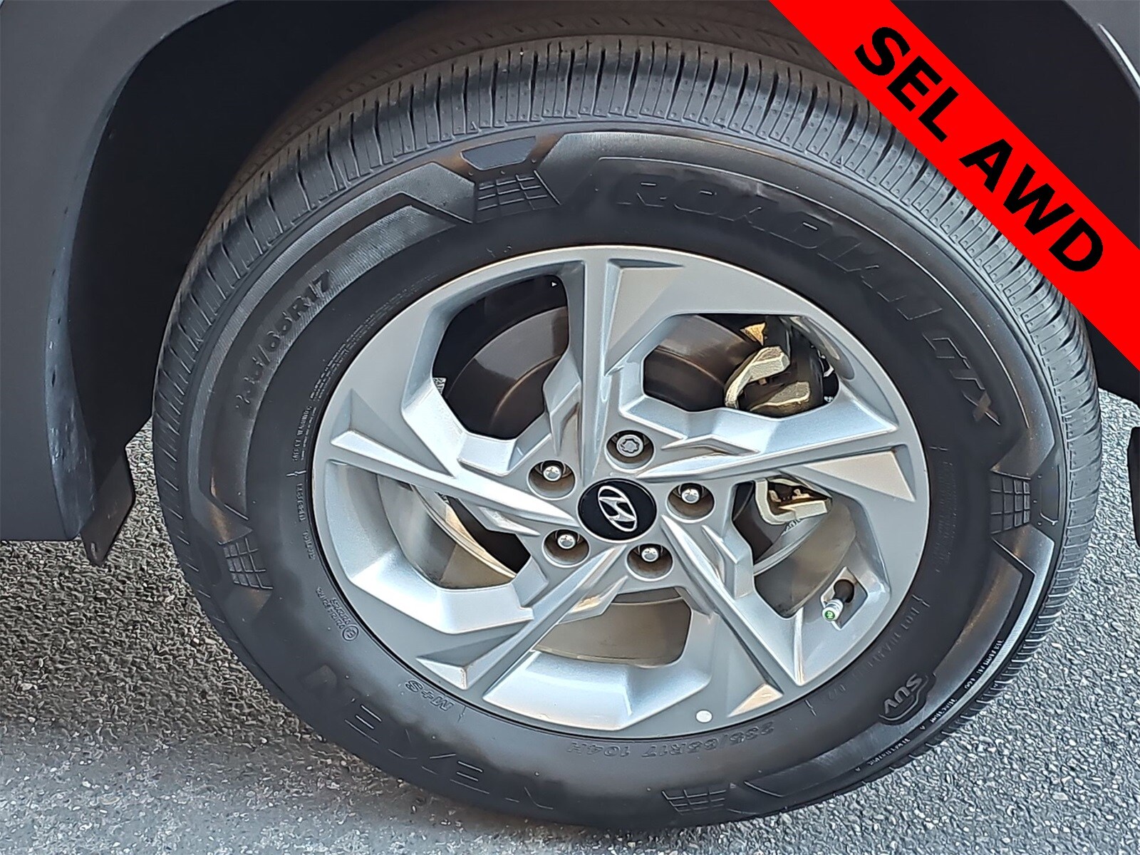 Thumbnail: 2023 Hyundai Tucson - 12