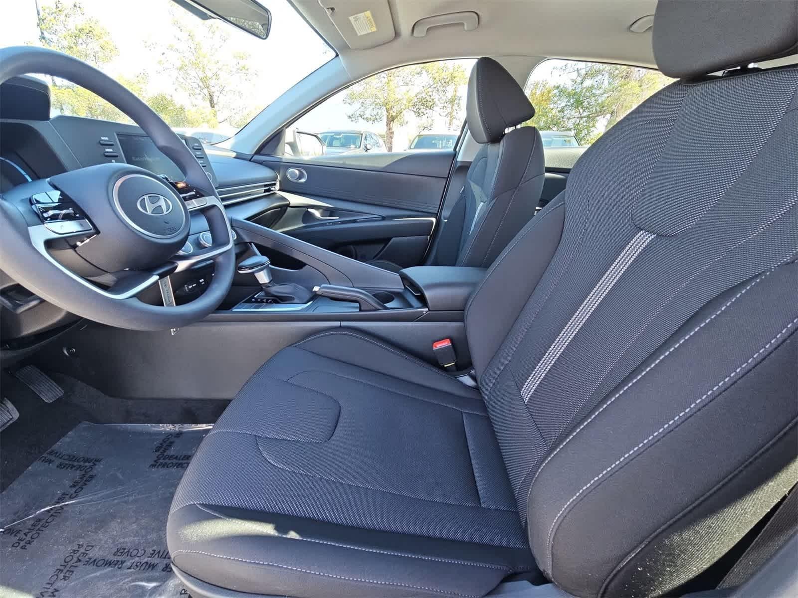 Thumbnail: 2026 Hyundai Elantra - 15