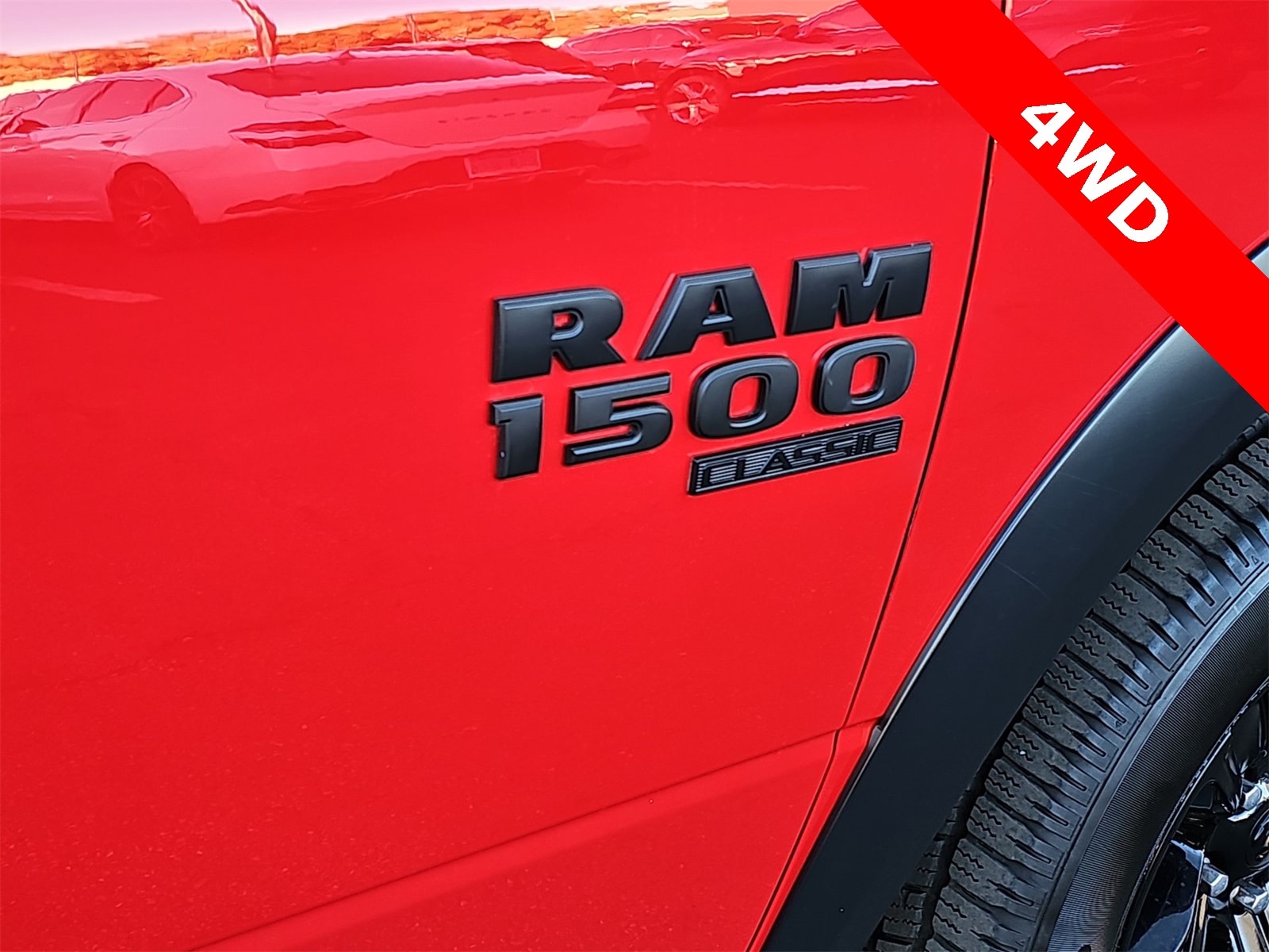 Thumbnail: 2024 RAM 1500 Classic - 11