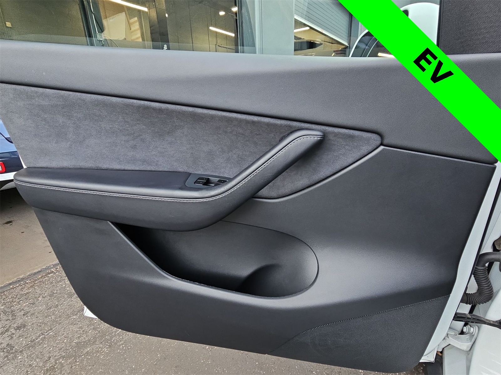 Thumbnail: 2021 Tesla Model Y - 26