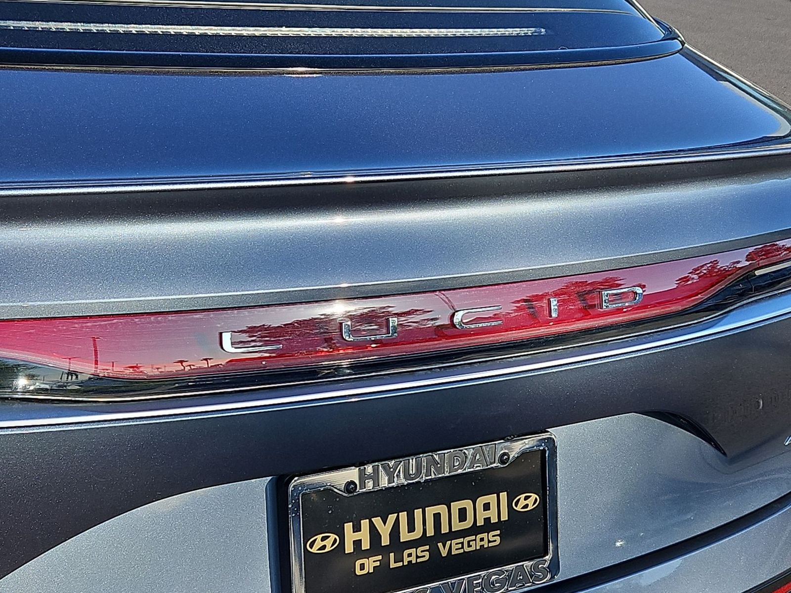 Thumbnail: 2024 Lucid Air - 10