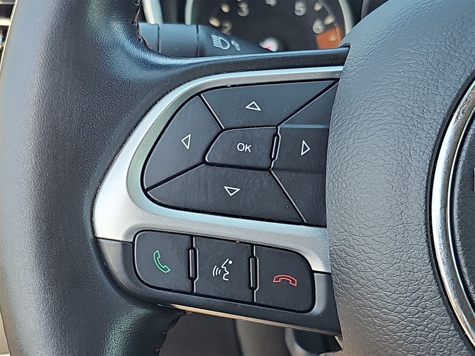 Thumbnail: 2020 Jeep Compass - 27