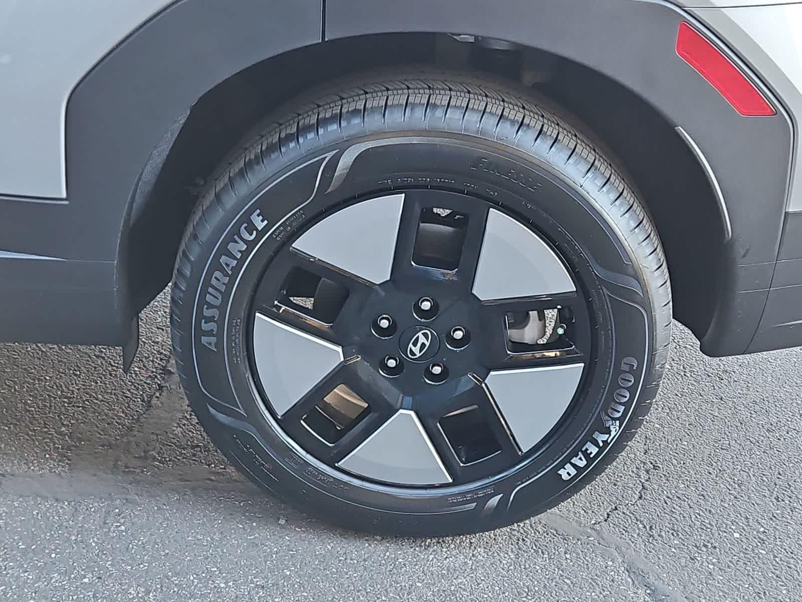 Thumbnail: 2026 Hyundai Santa Fe - 12