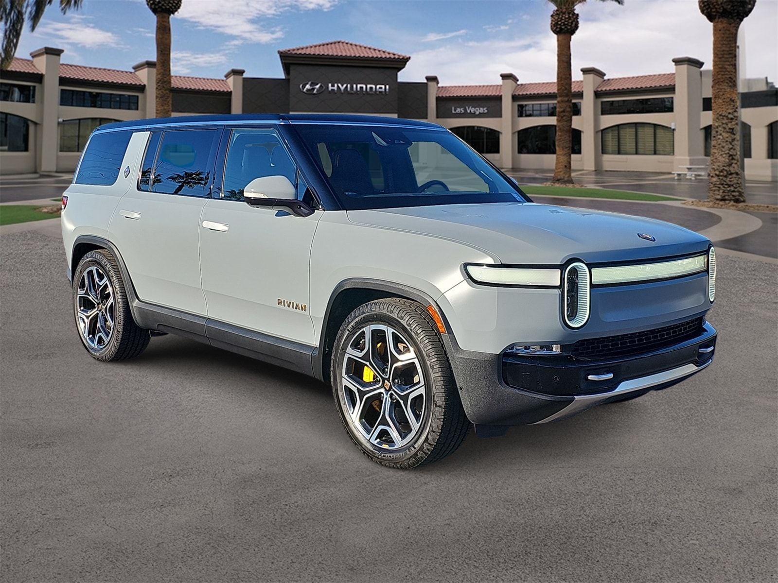 Used 2023 Rivian R1S Adventure with VIN 7PDSGABA5PN009816 for sale in Las Vegas, NV