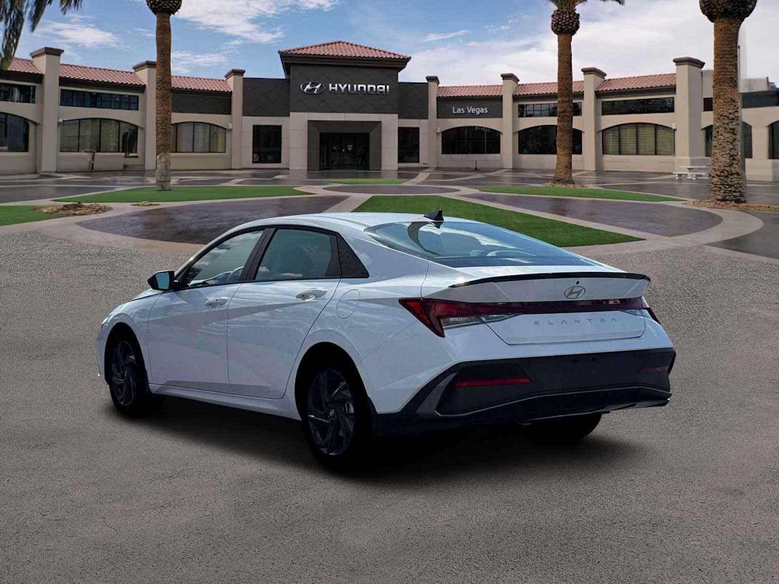 Thumbnail: 2026 Hyundai Elantra - 4