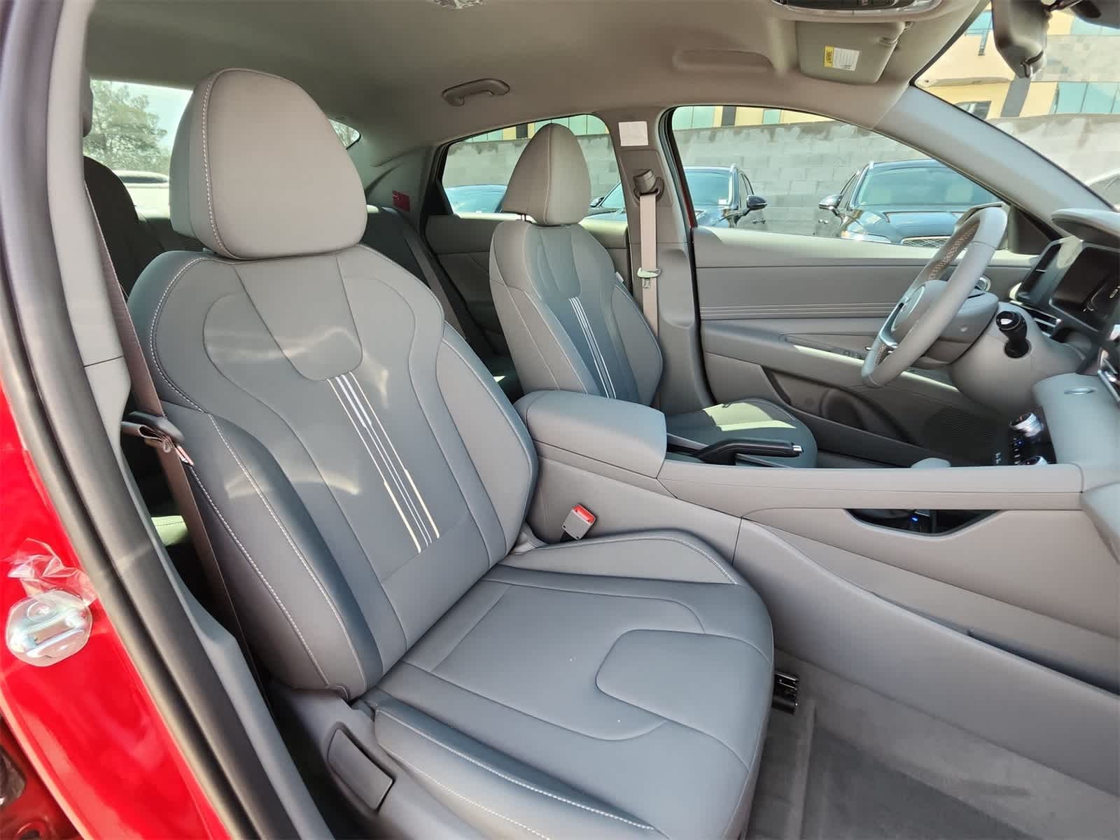 Thumbnail: 2025 Hyundai Elantra - 18