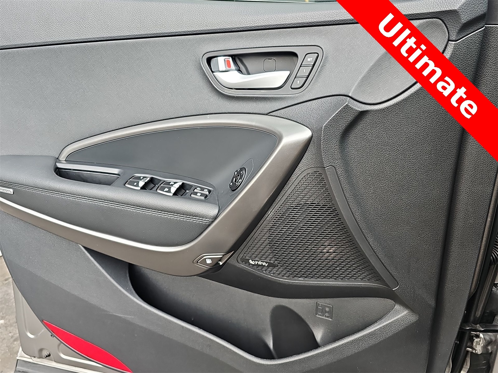 Thumbnail: 2018 Hyundai Santa Fe - 28