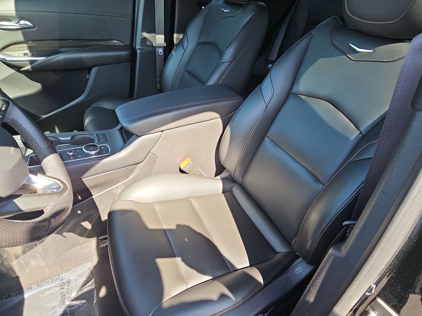 Thumbnail: 2019 Cadillac XT4 - 16