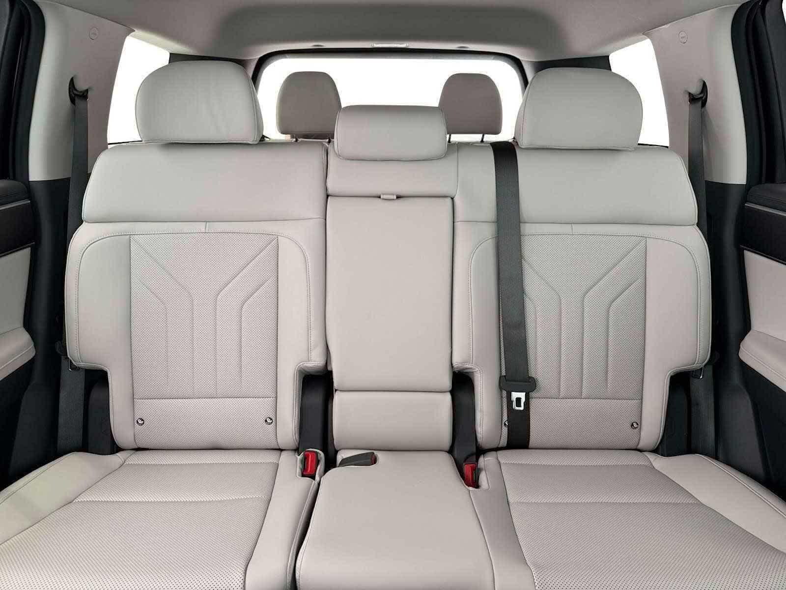 Thumbnail: 2026 Hyundai Santa Fe - 16