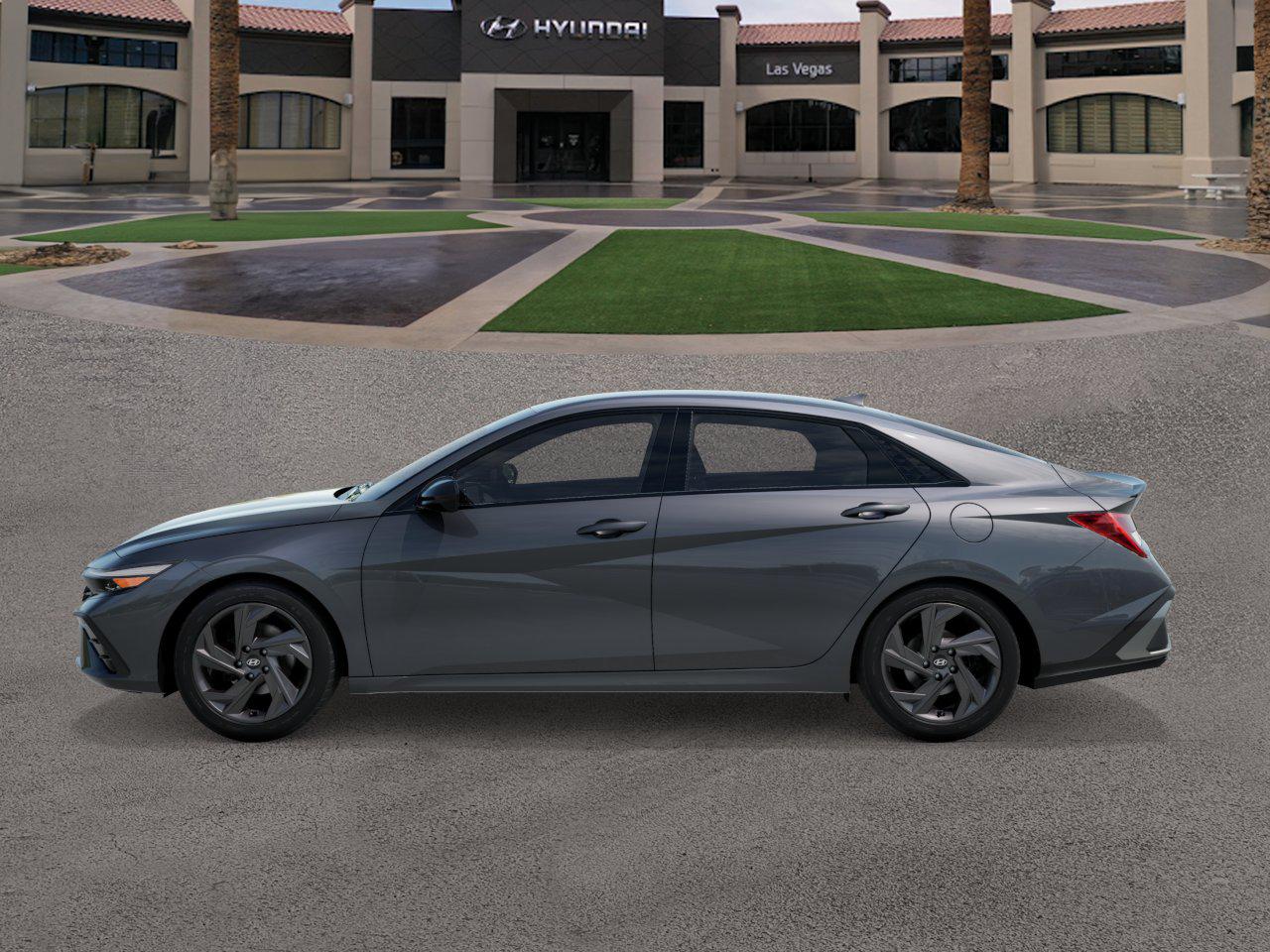 2026 Hyundai Elantra SEL Sport photo 2