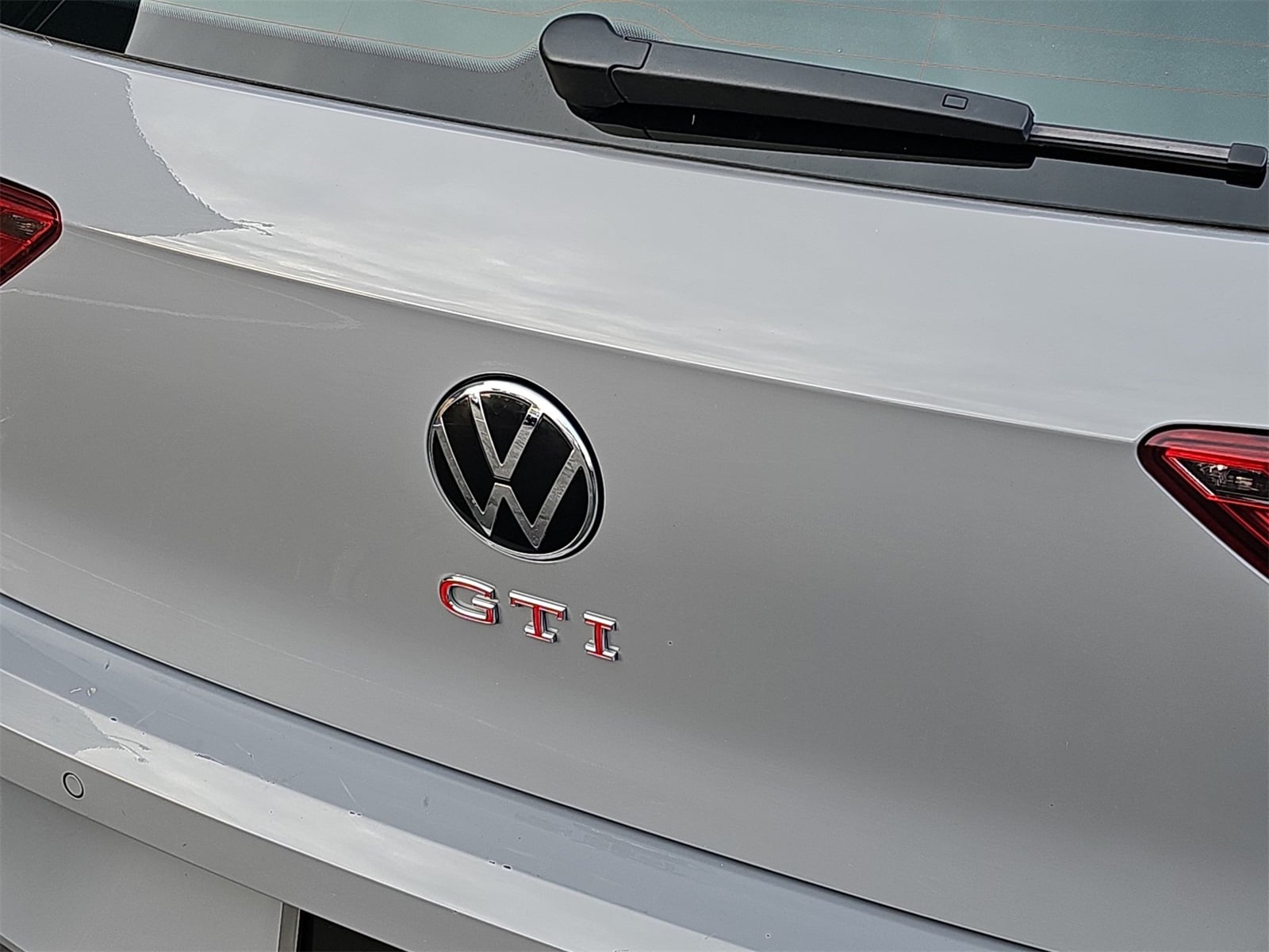 Thumbnail: 2024 Volkswagen Golf - 11