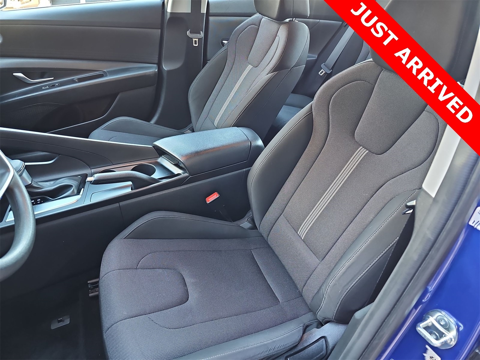 Thumbnail: 2024 Hyundai Elantra - 15