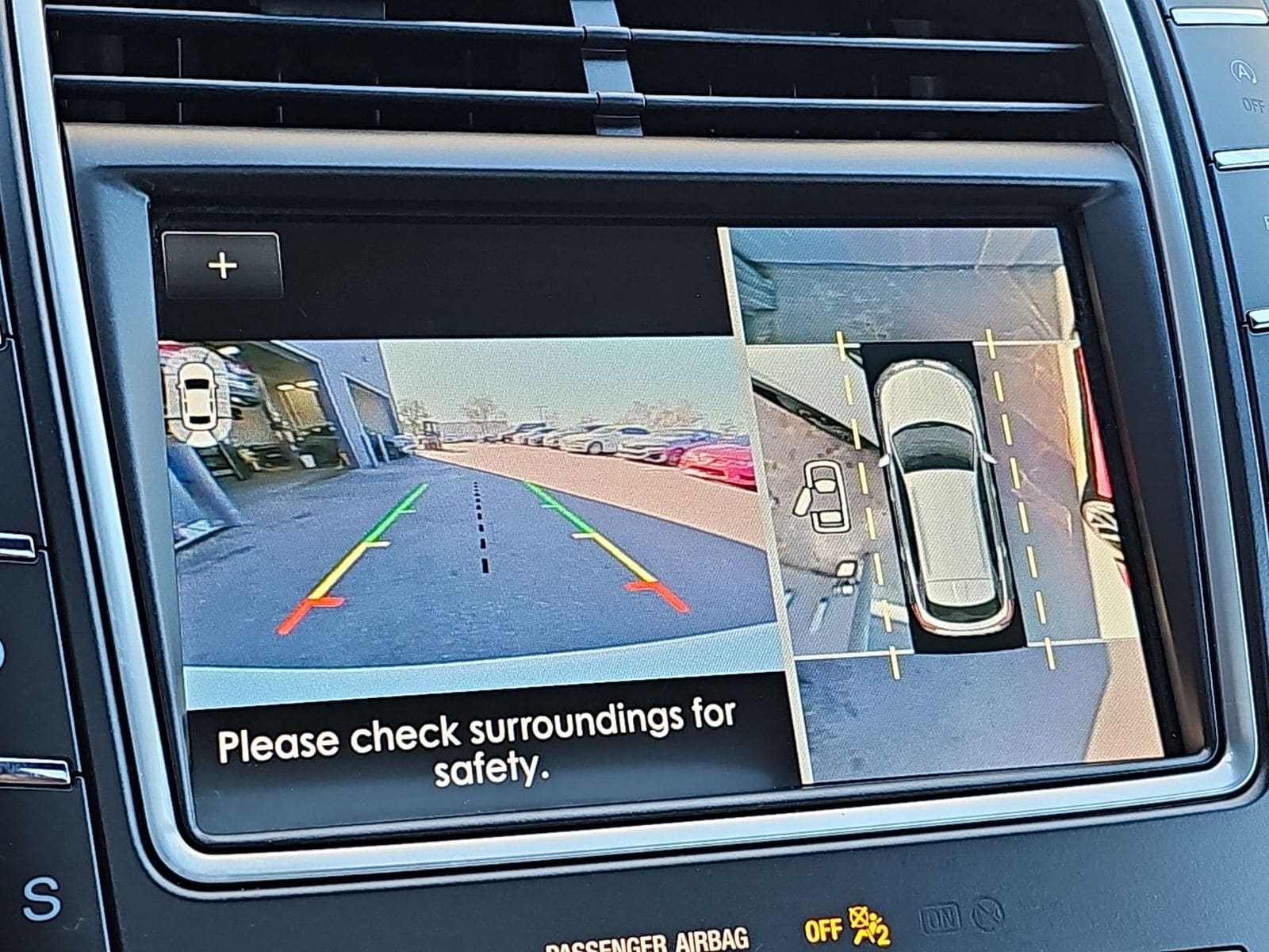 Thumbnail: 2020 Lincoln Nautilus - 26