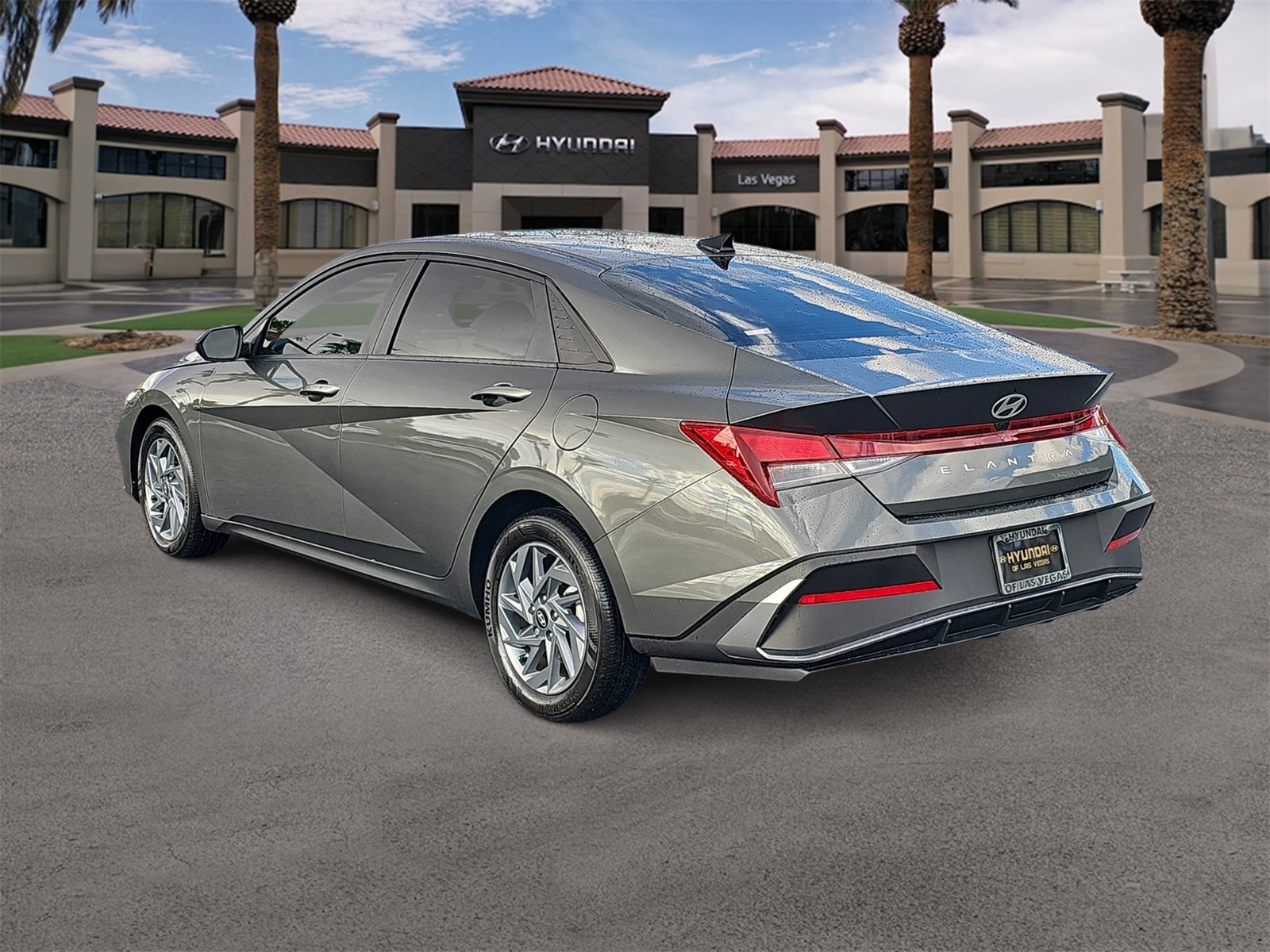 Thumbnail: 2024 Hyundai Elantra - 6