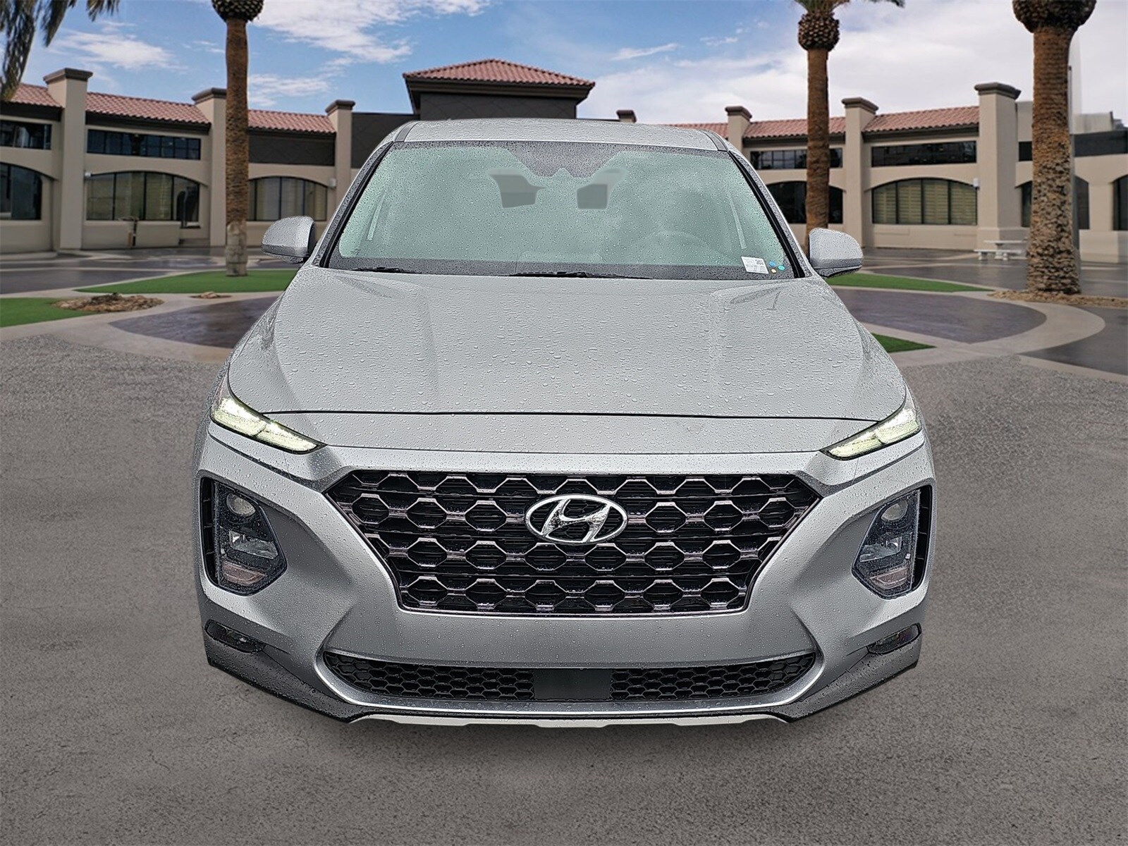 2020 Hyundai Santa Fe SEL photo 3