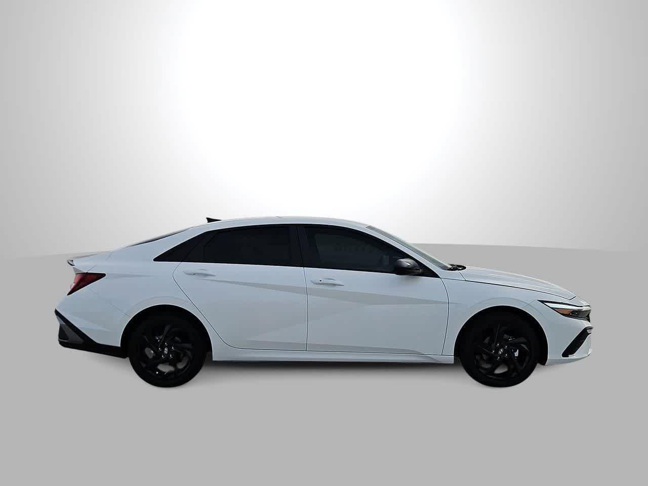 Thumbnail: 2026 Hyundai Elantra - 9