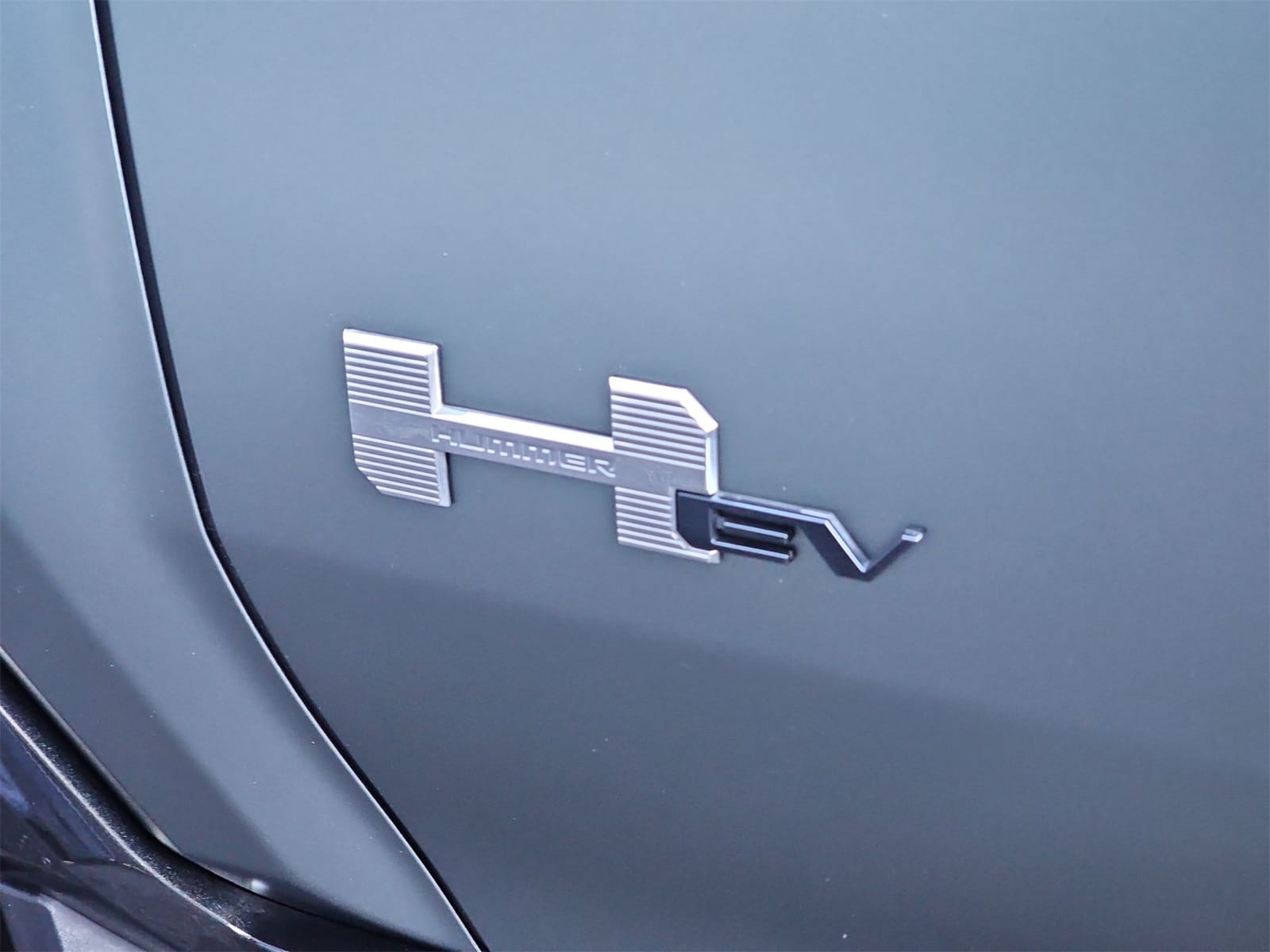 Thumbnail: 2024 GMC Hummer EV - 11