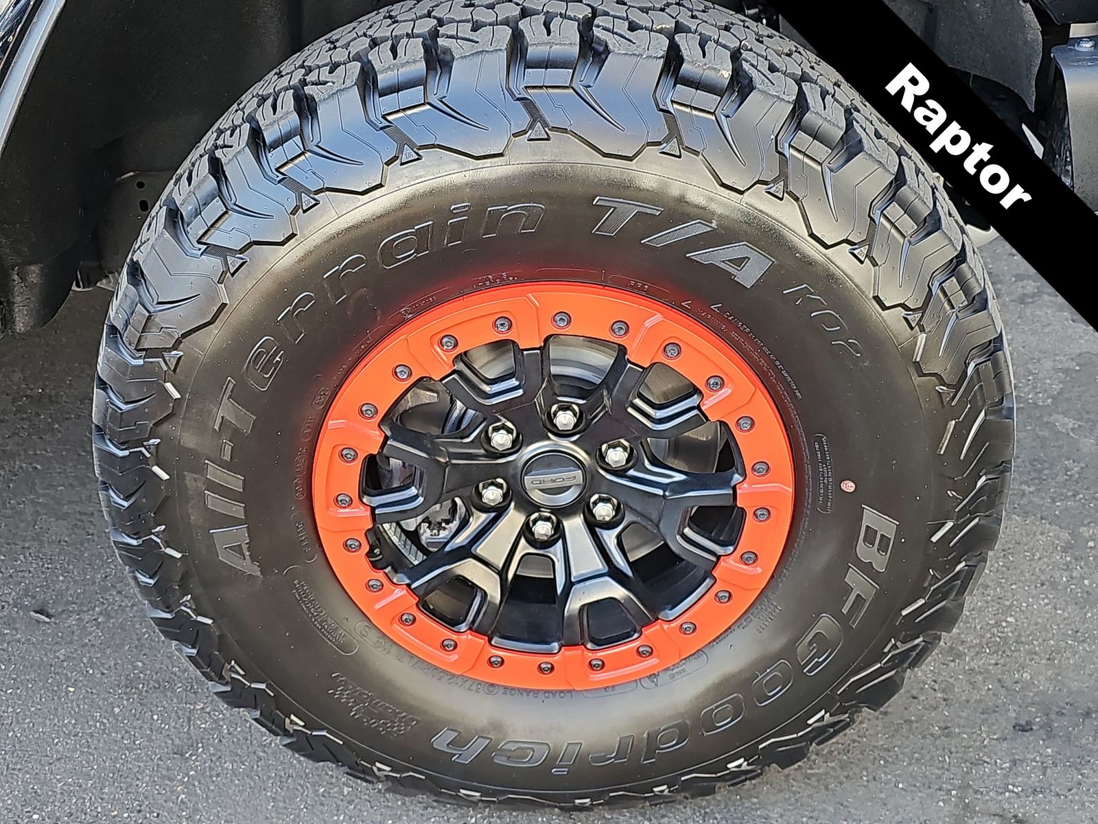 Thumbnail: 2024 Ford Bronco - 12