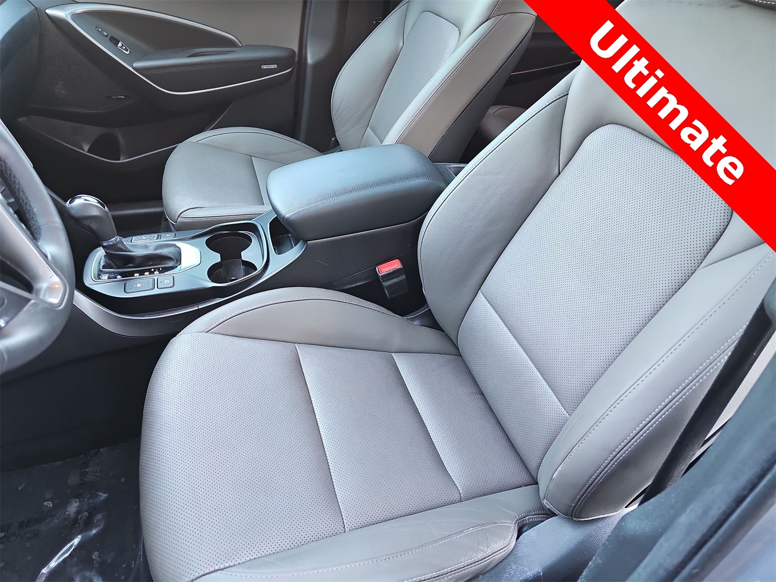 Thumbnail: 2018 Hyundai Santa Fe - 15