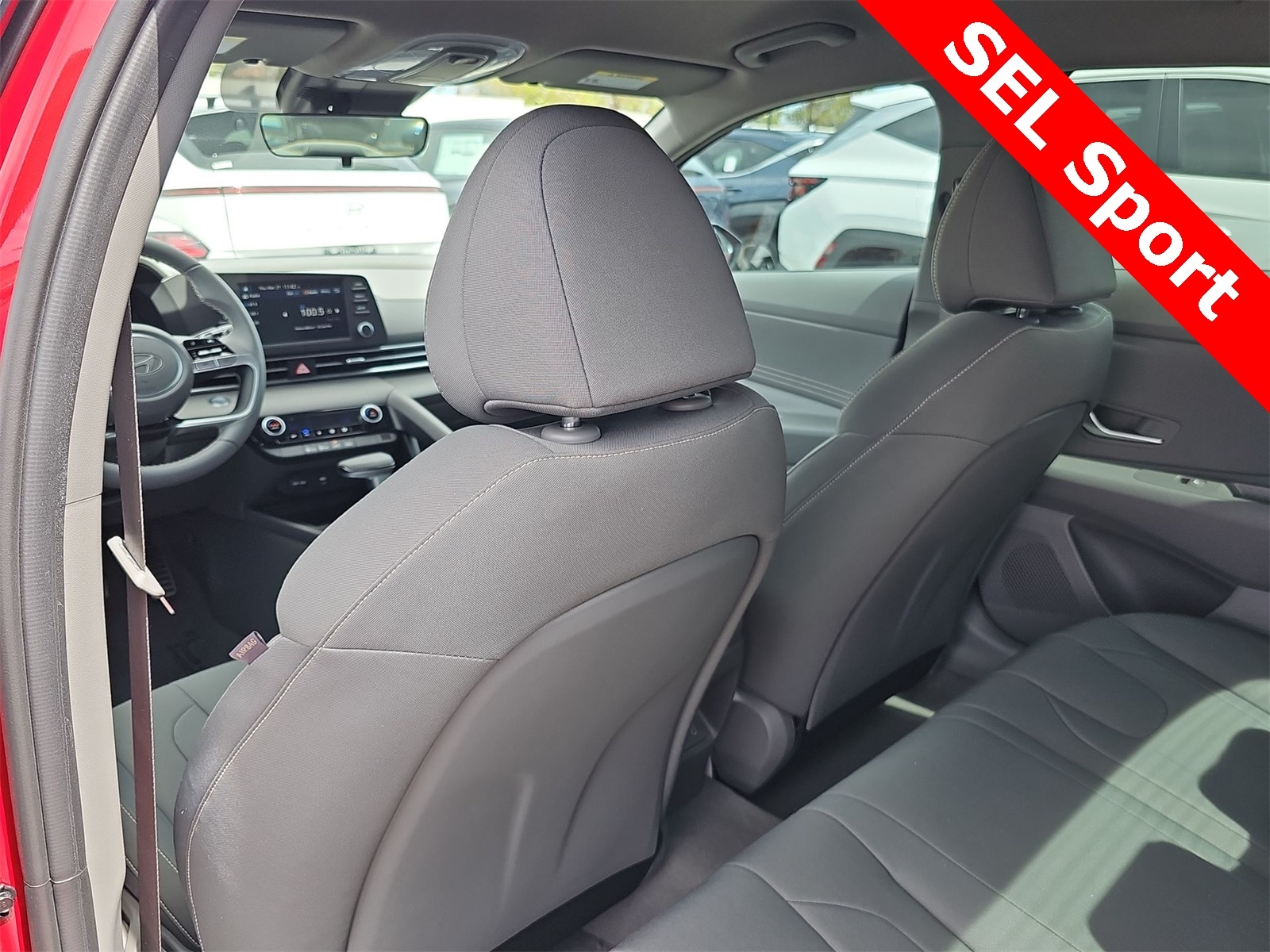 Thumbnail: 2025 Hyundai Elantra - 15