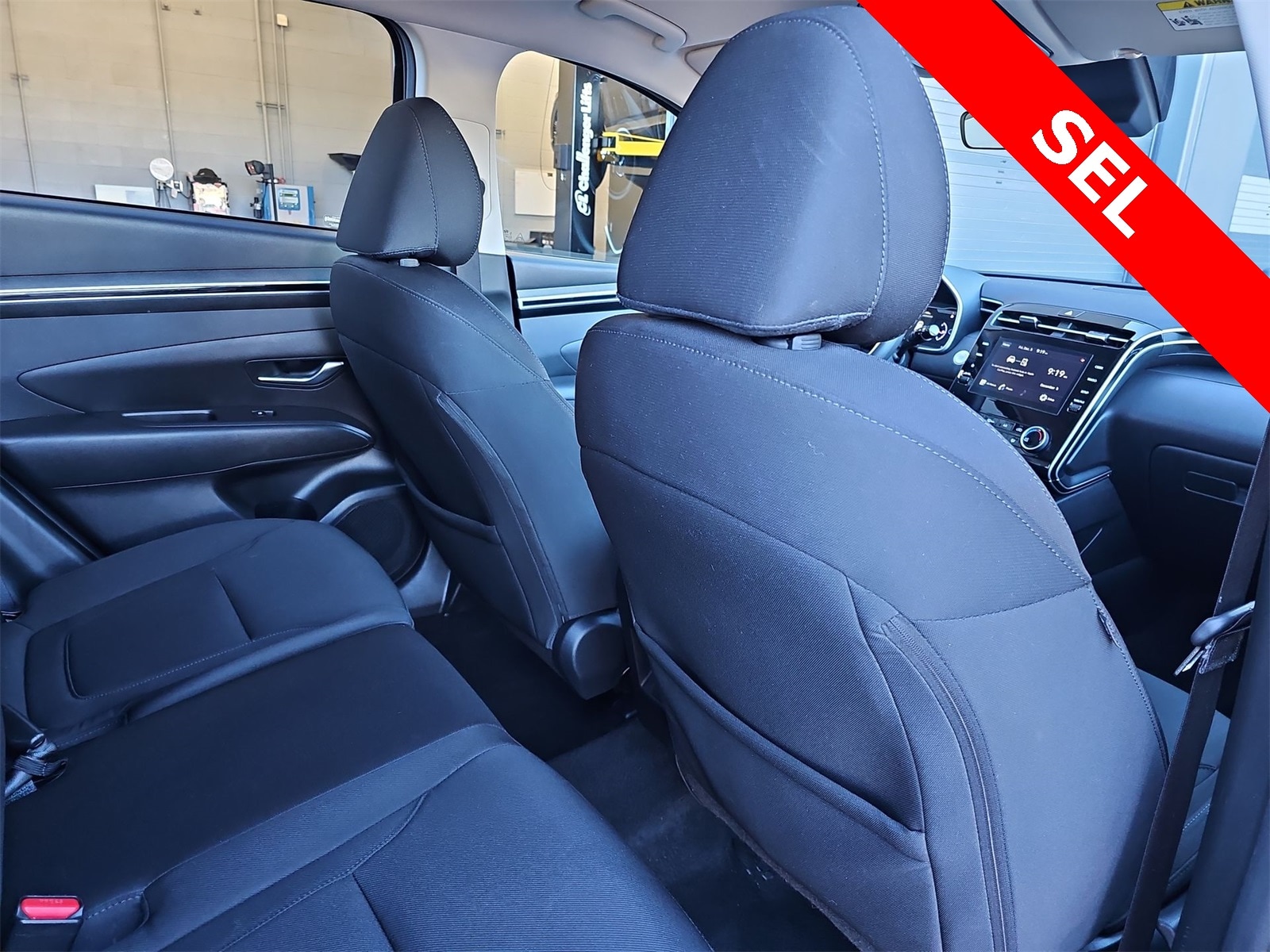 Thumbnail: 2023 Hyundai Tucson - 16