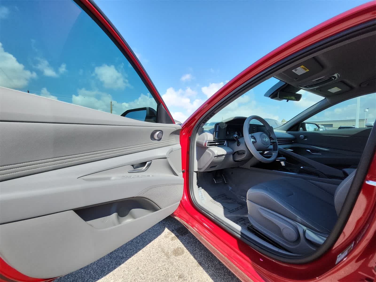 Thumbnail: 2025 Hyundai Elantra - 10