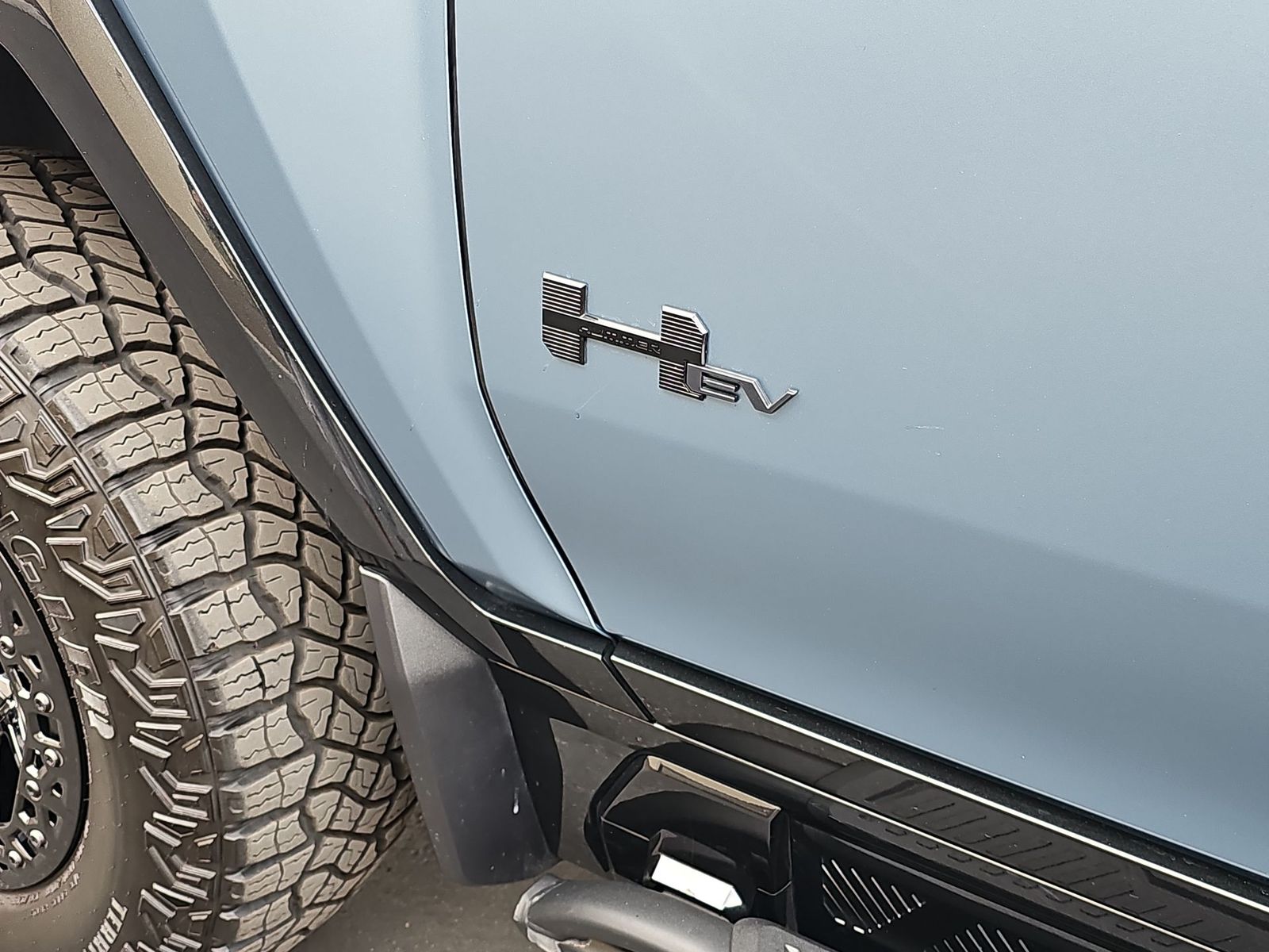 Thumbnail: 2024 GMC Hummer EV - 11