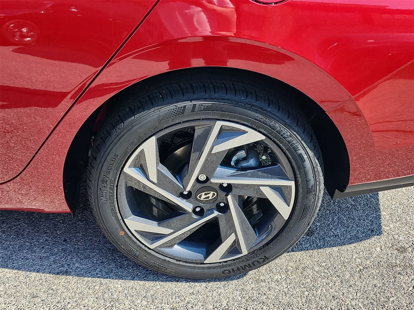 Thumbnail: 2025 Hyundai Elantra - 12