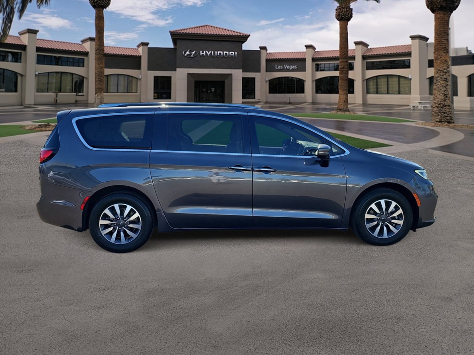 2021 Chrysler Pacifica Touring L 10