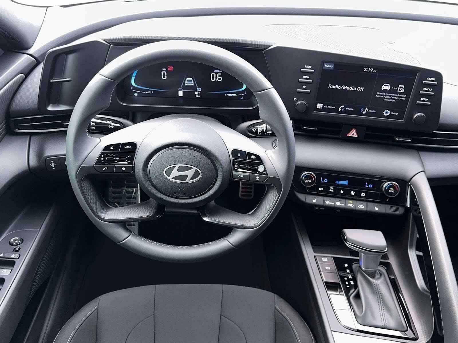 Thumbnail: 2026 Hyundai Elantra - 17