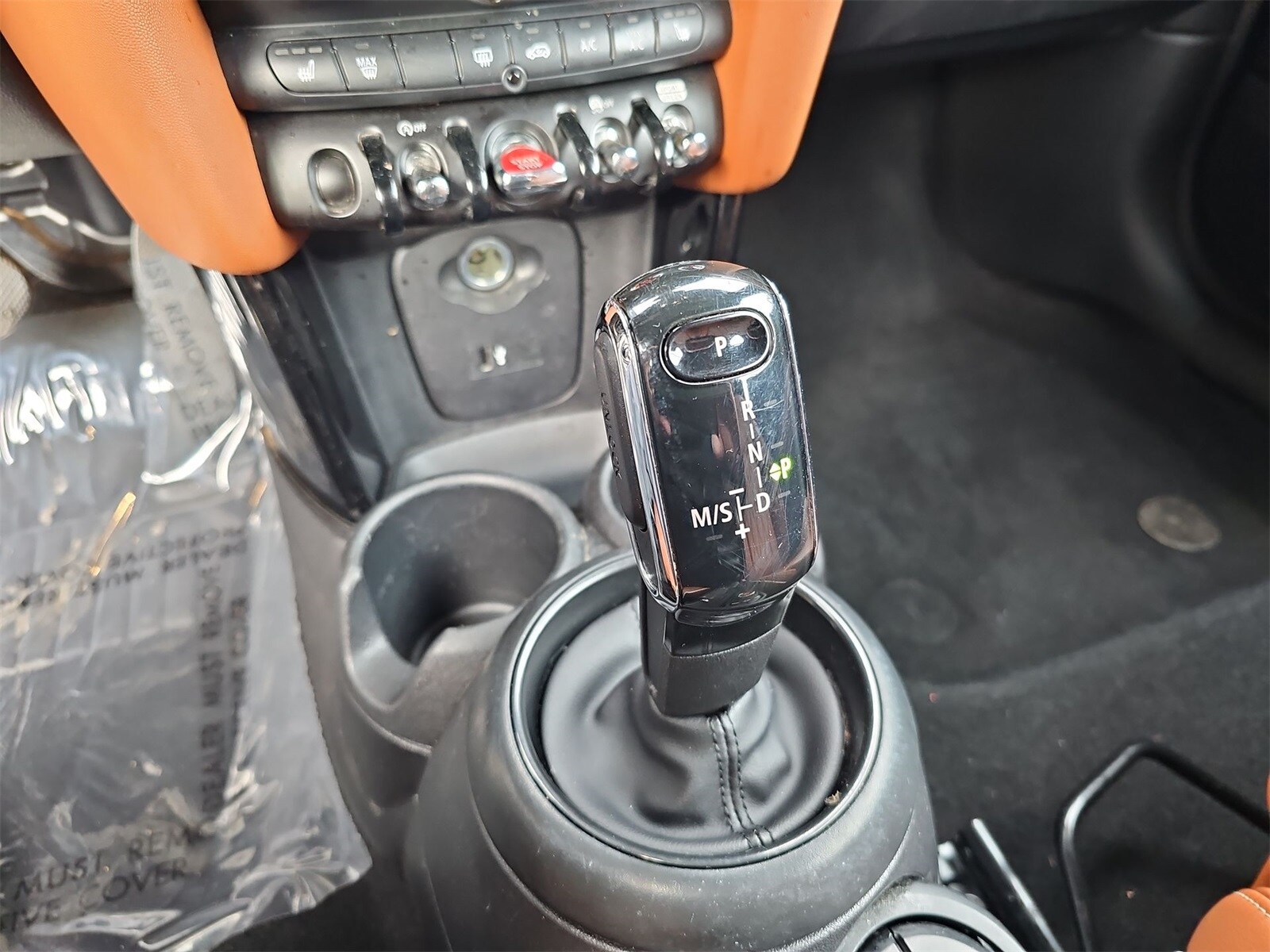 Thumbnail: 2022 MINI Cooper Convertible - 20