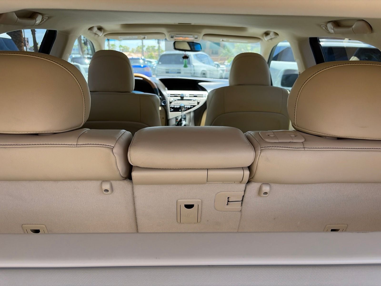 Thumbnail: 2015 Lexus RX - 18