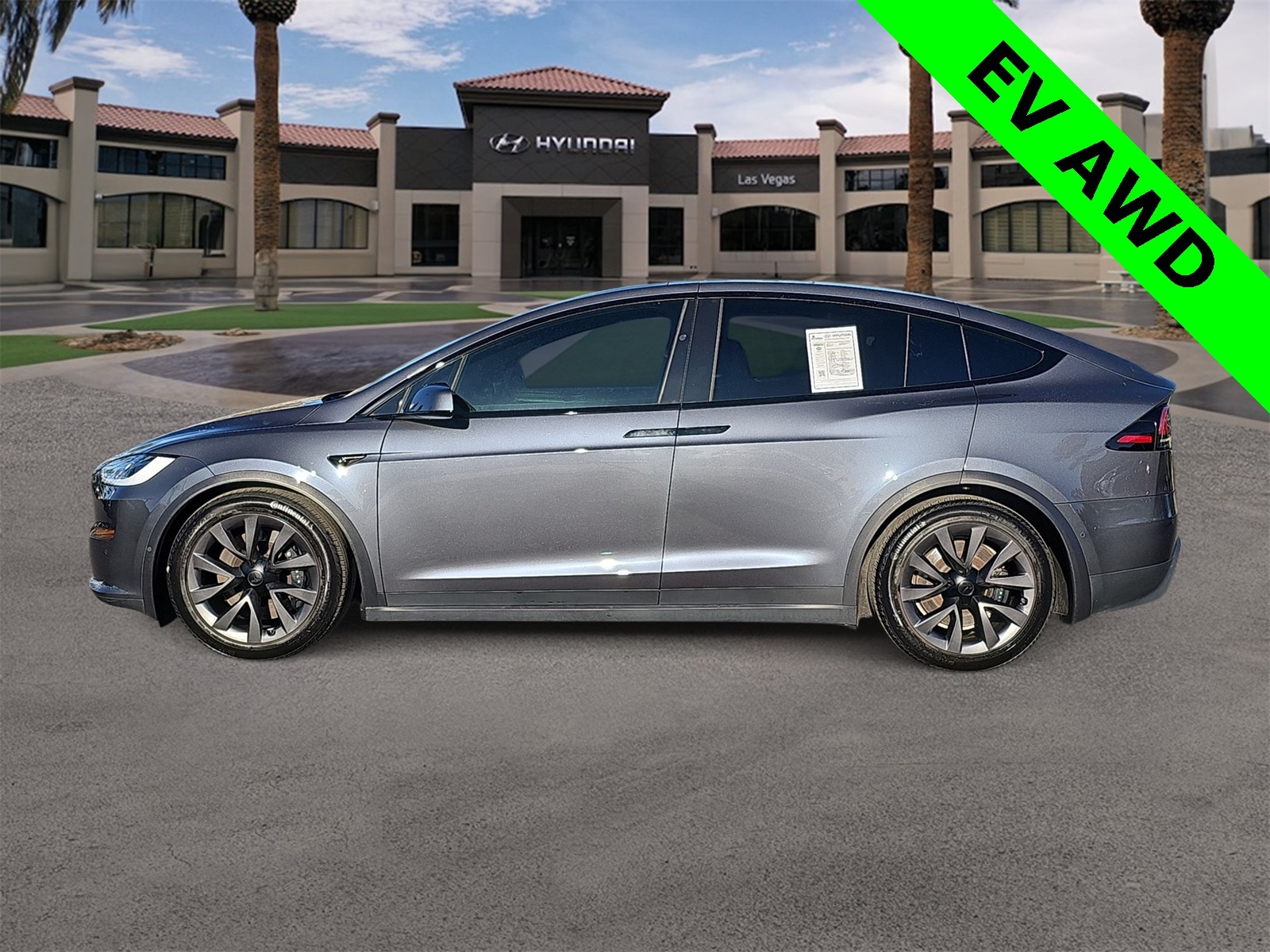 Thumbnail: 2023 Tesla Model X - 5