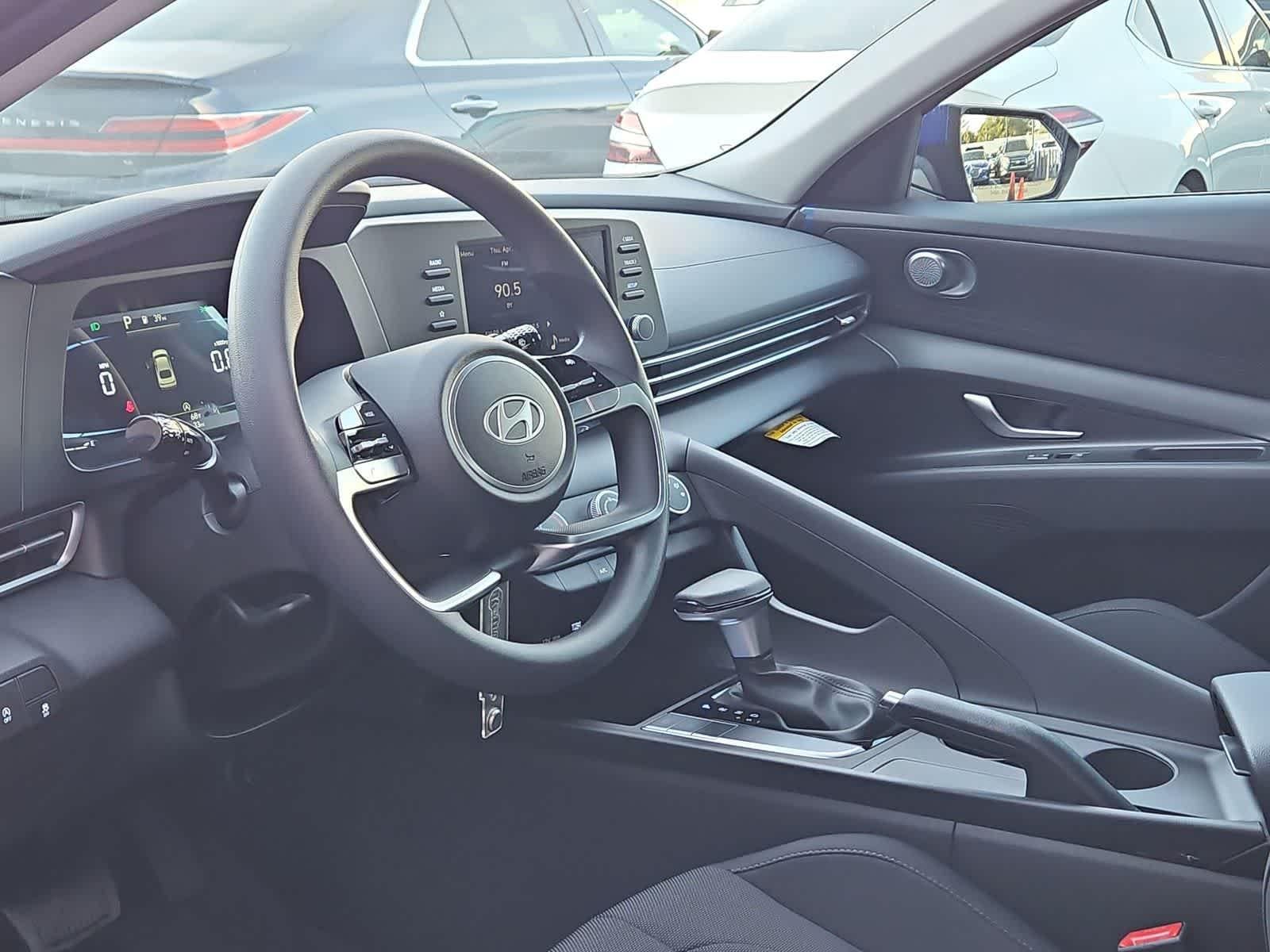 Thumbnail: 2026 Hyundai Elantra - 10