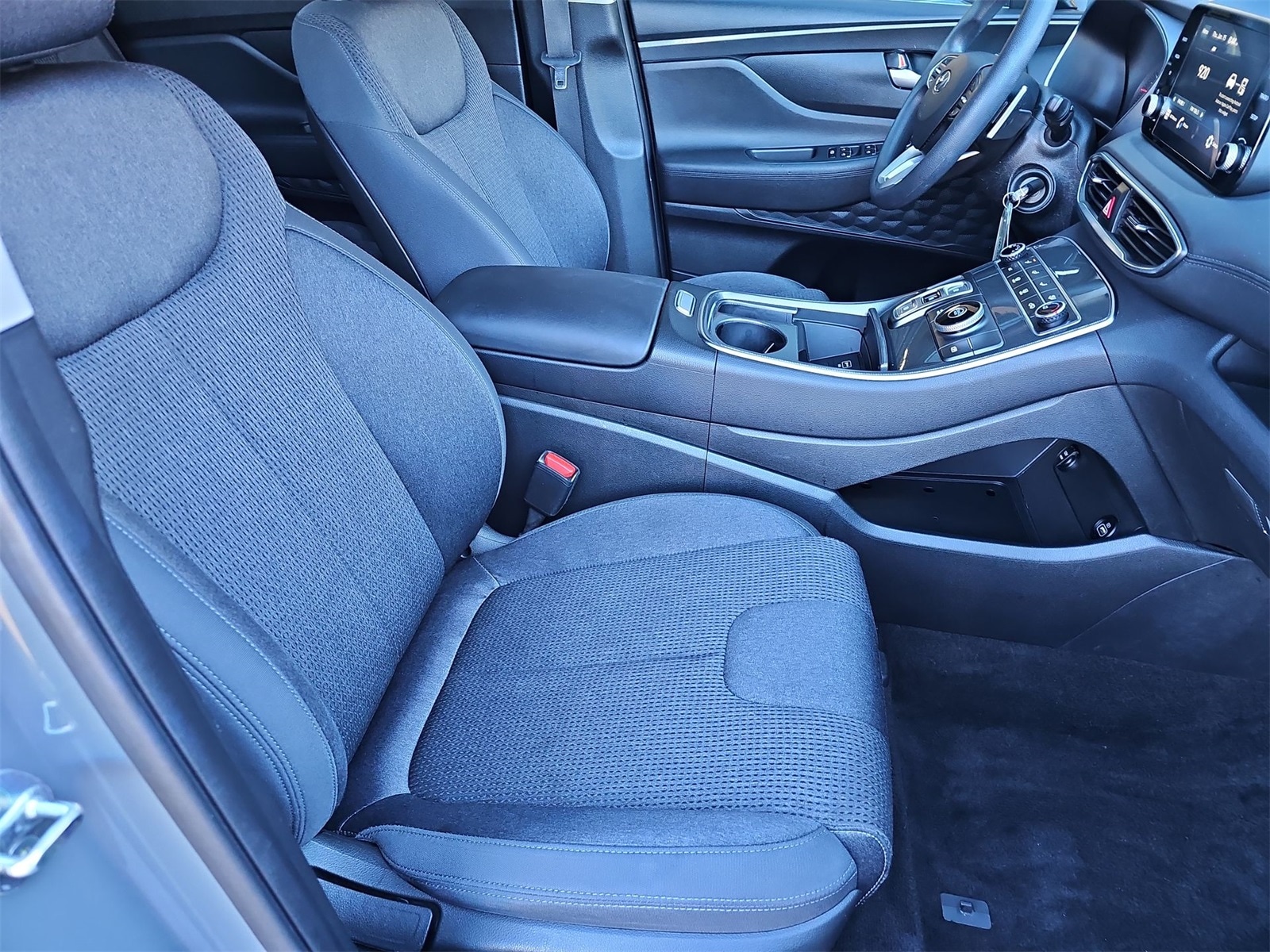 Thumbnail: 2022 Hyundai Santa Fe - 18