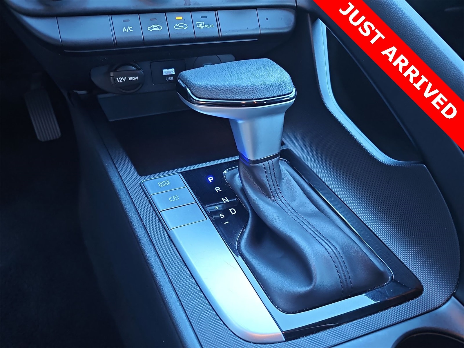 Thumbnail: 2024 Hyundai Elantra - 21