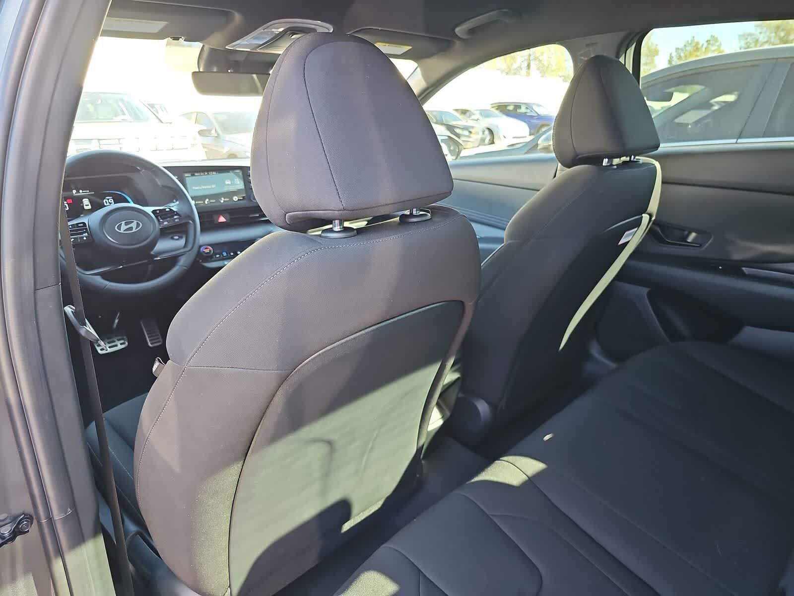 Thumbnail: 2026 Hyundai Elantra - 16