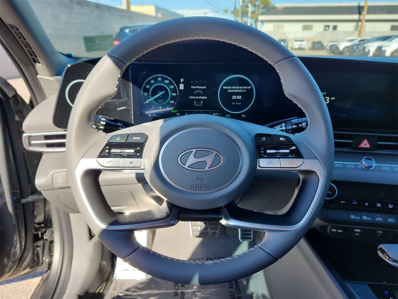 Thumbnail: 2025 Hyundai Elantra - 19