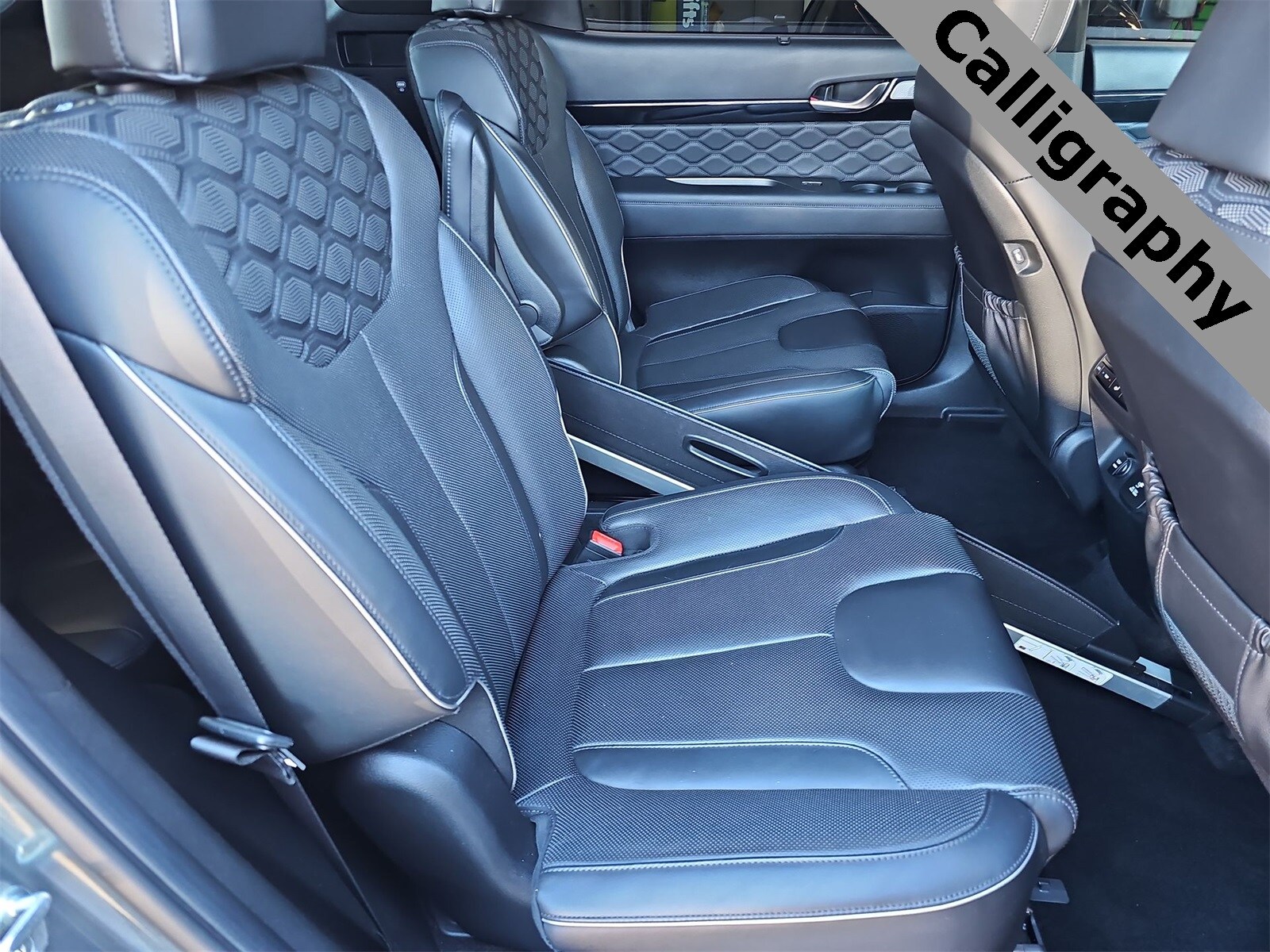 Thumbnail: 2022 Hyundai Palisade - 17