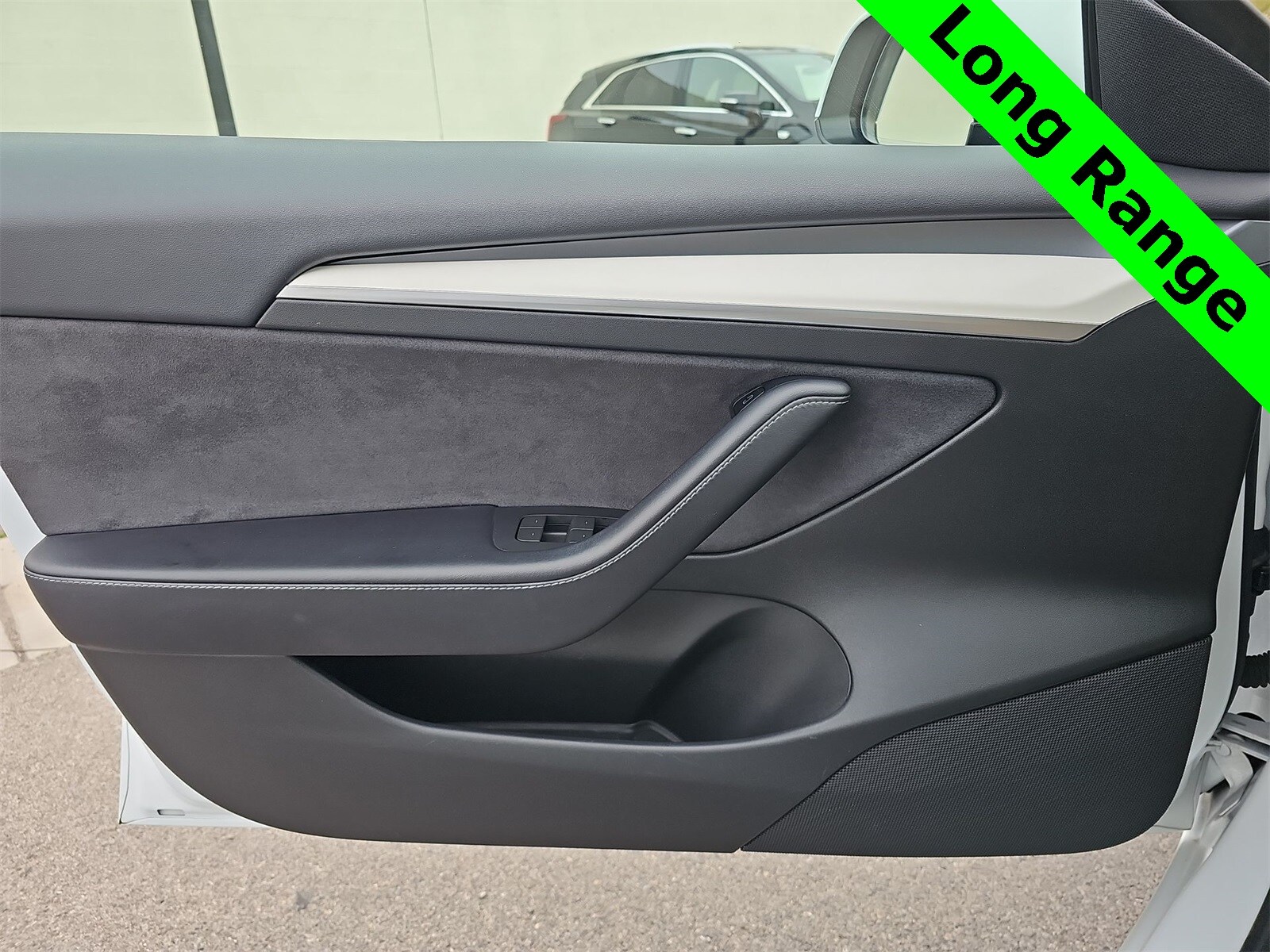 Thumbnail: 2022 Tesla Model 3 - 27