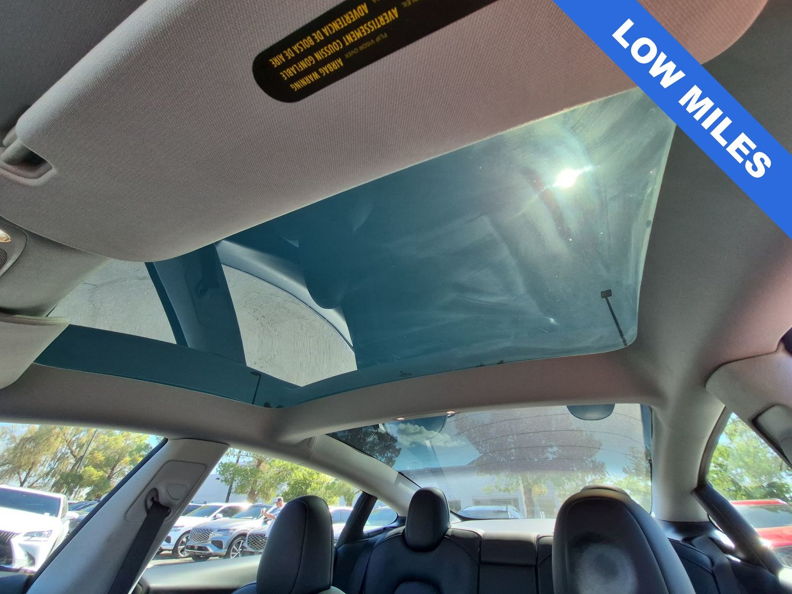Thumbnail: 2023 Tesla Model 3 - 27