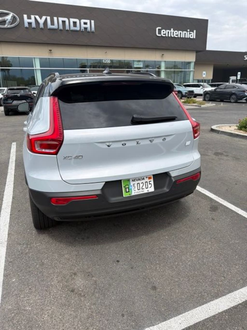 Used 2022 Volvo XC40 Recharge Pure Electric Twin Plus SUV