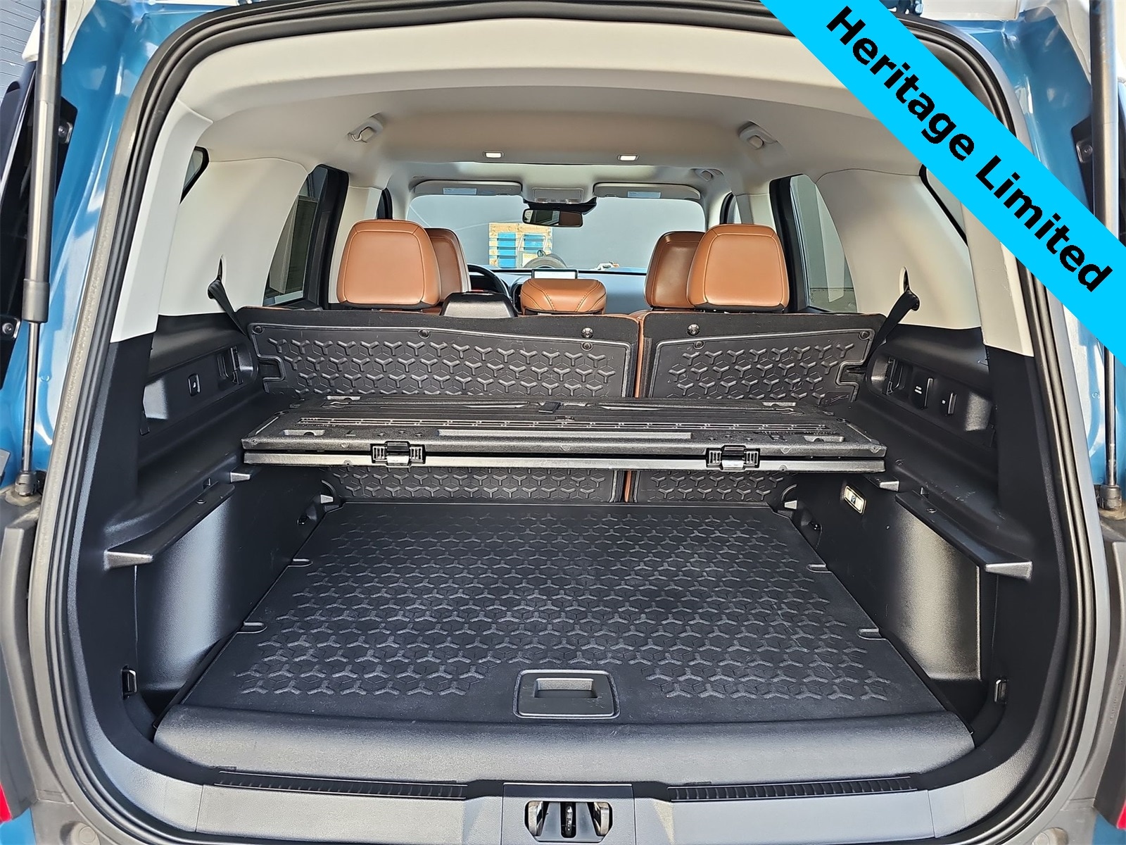 Thumbnail: 2023 Ford Bronco Sport - 23