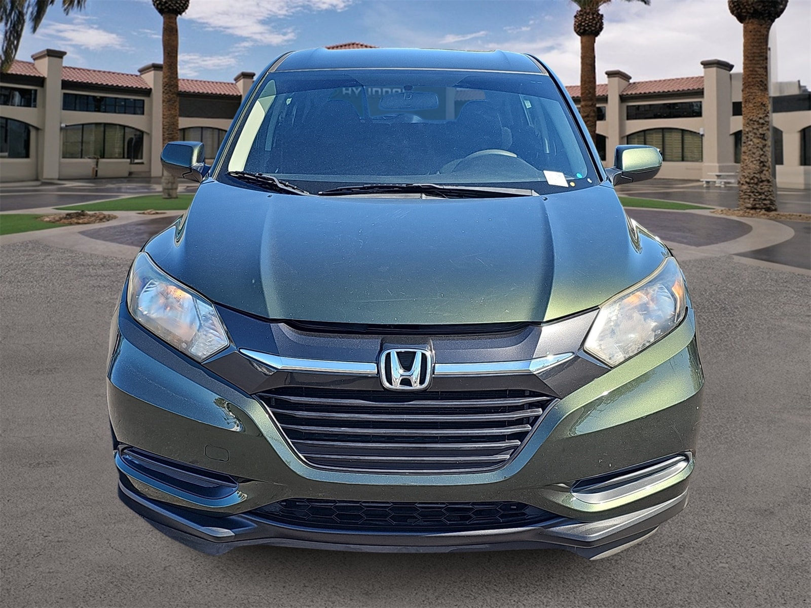 Thumbnail: 2016 Honda HR-V - 3