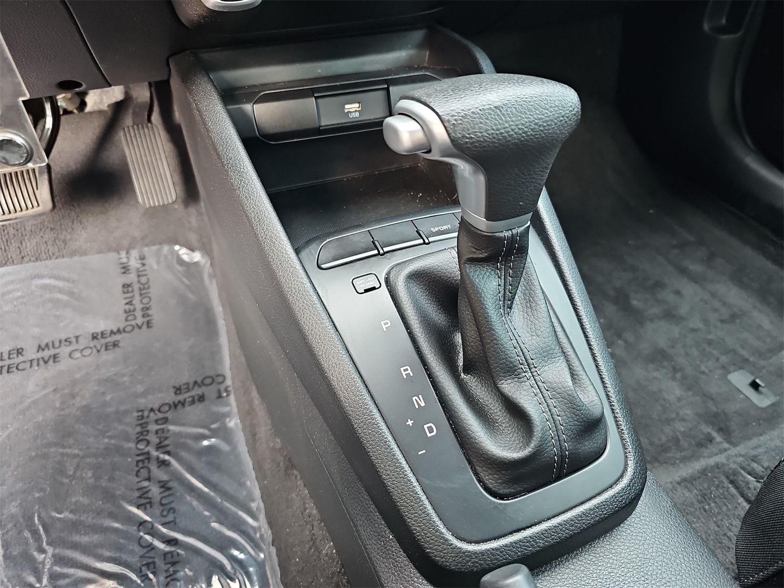 Thumbnail: 2023 Kia Rio - 21