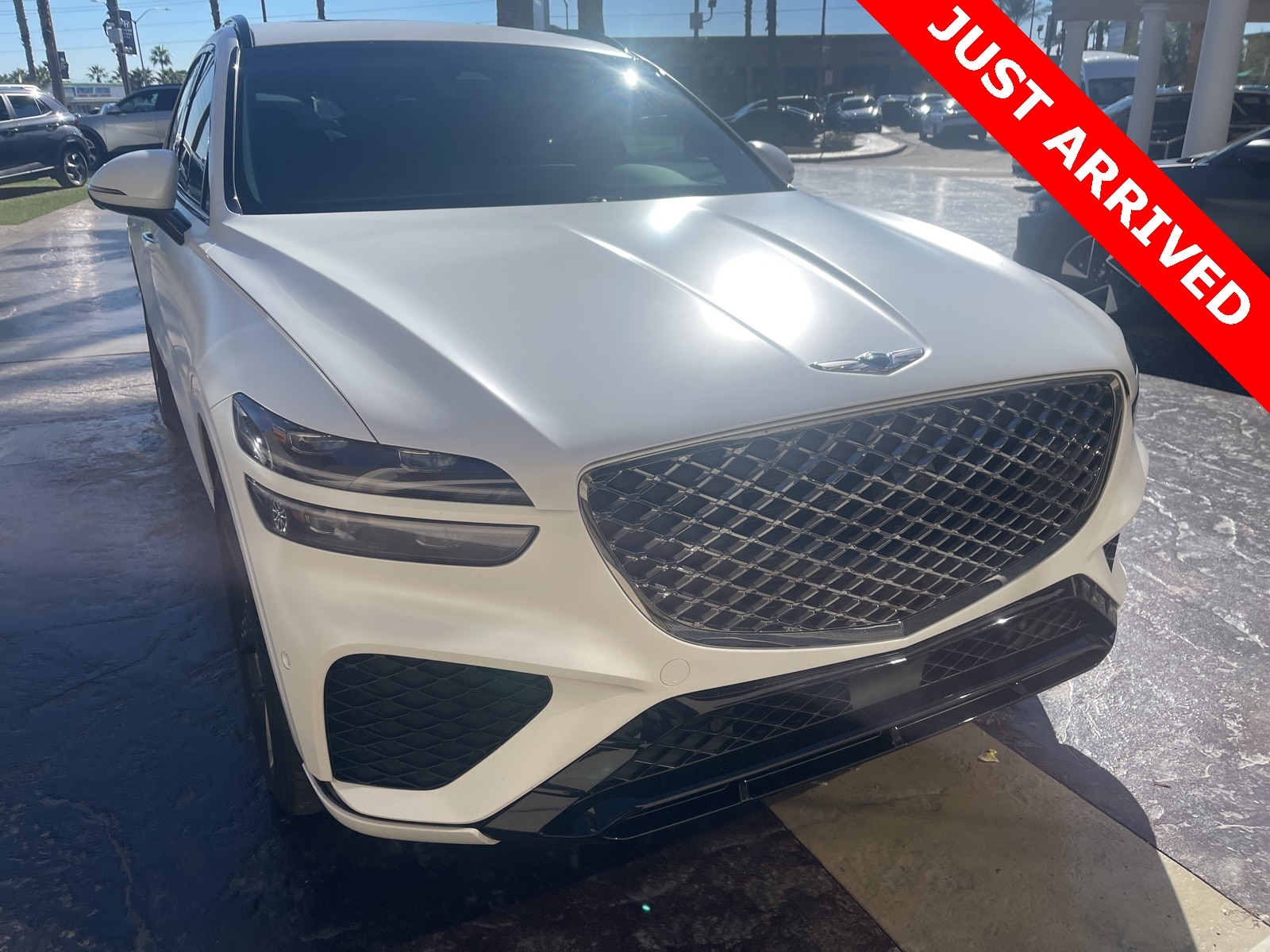 2023 Genesis GV70 2.5T photo 3