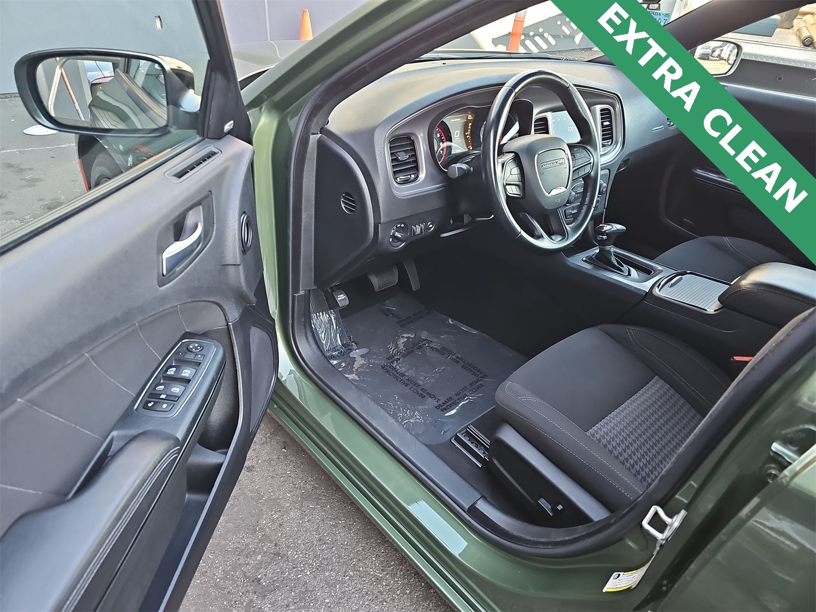 Thumbnail: 2023 Dodge Charger - 10