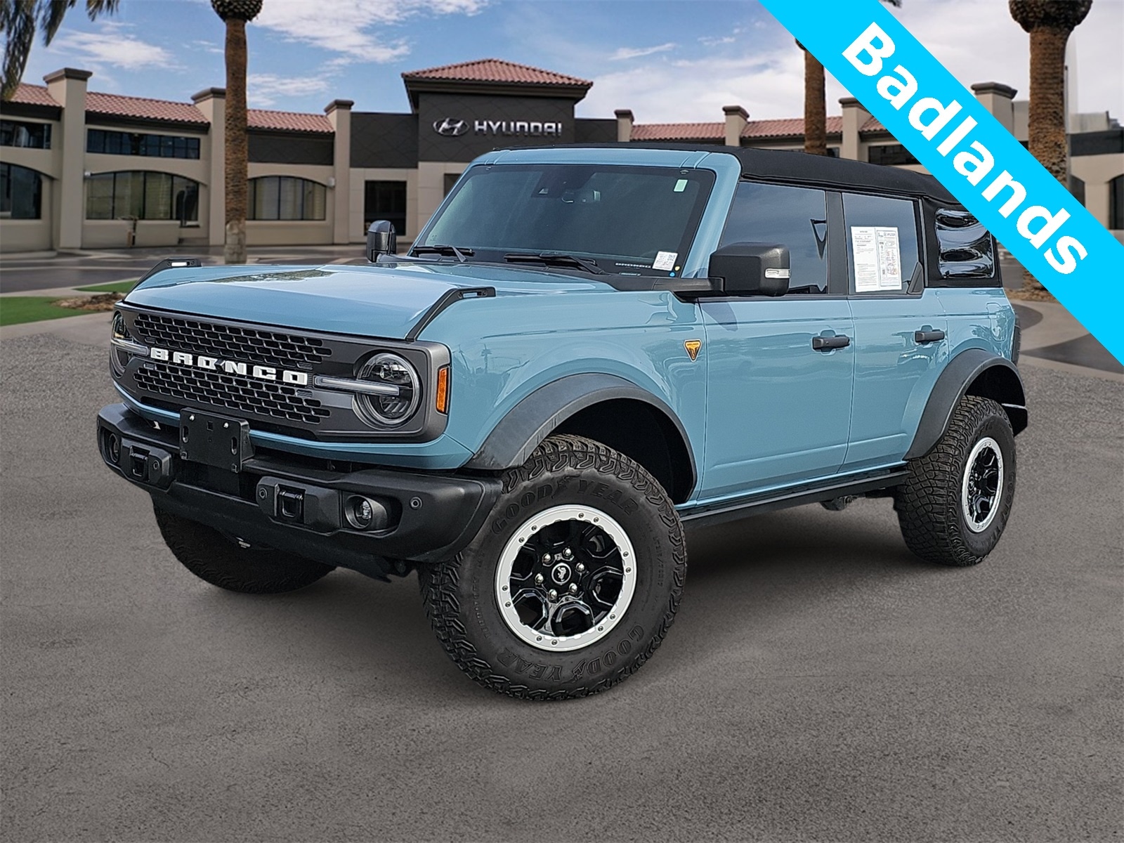 Thumbnail: 2023 Ford Bronco - 1