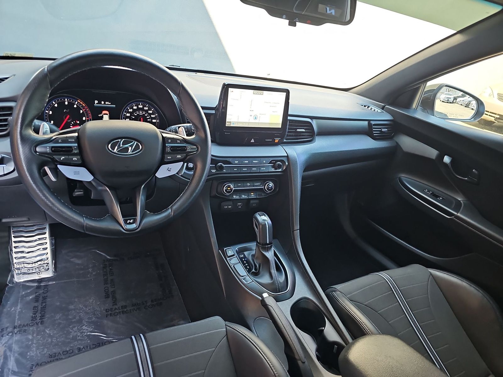 Thumbnail: 2022 Hyundai Veloster - 14